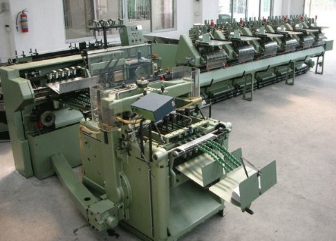 騎馬釘裝訂機(jī) 騎馬釘裝訂機(jī)